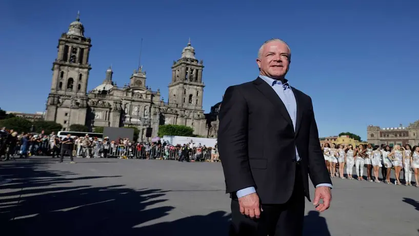 Raúl Rocha Cantú, dueño de Miss Universo, es investigado por presunto huachicol y contrabando de armas