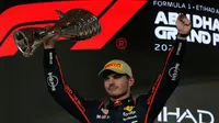 Max Verstappen se siente orgulloso con su temporada, pese a no conseguir Pentacampeonato