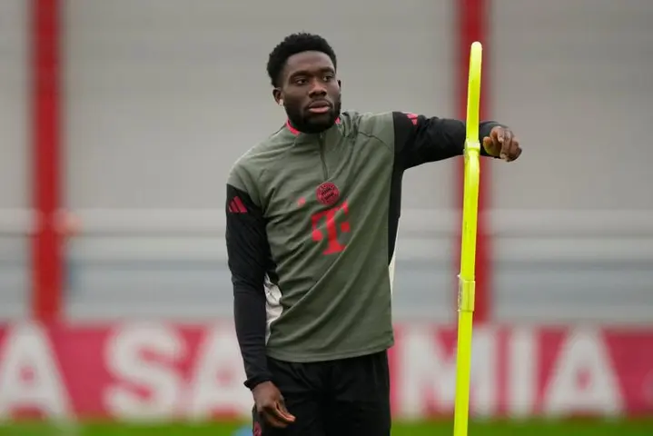 Davies se acerca a las canchas de nuevo | AP