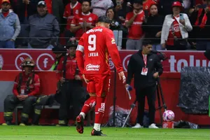 ¿Estará para Liguilla? Alexis Vega manda mensaje en medio de rehabilitación