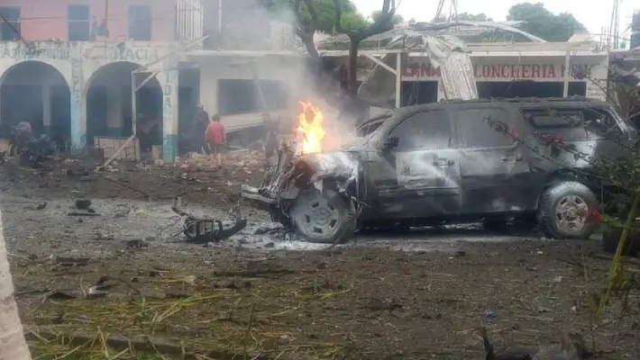 VIDEO: Estalla coche bomba en Michoacán: 3 muertos y 7 heridos; acusan al CJNG