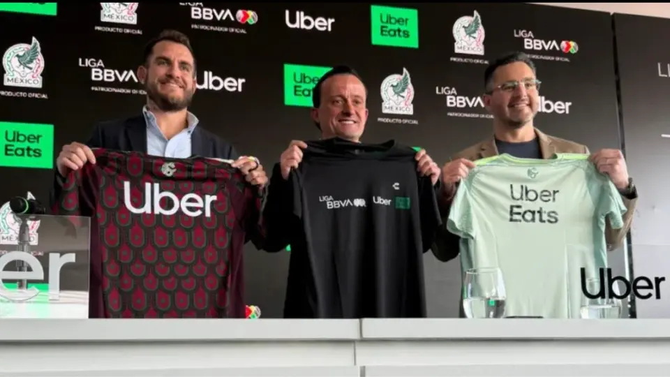 Liga MX y Selección Mexicana firman acuerdo comercial con Uber y Uber Eats