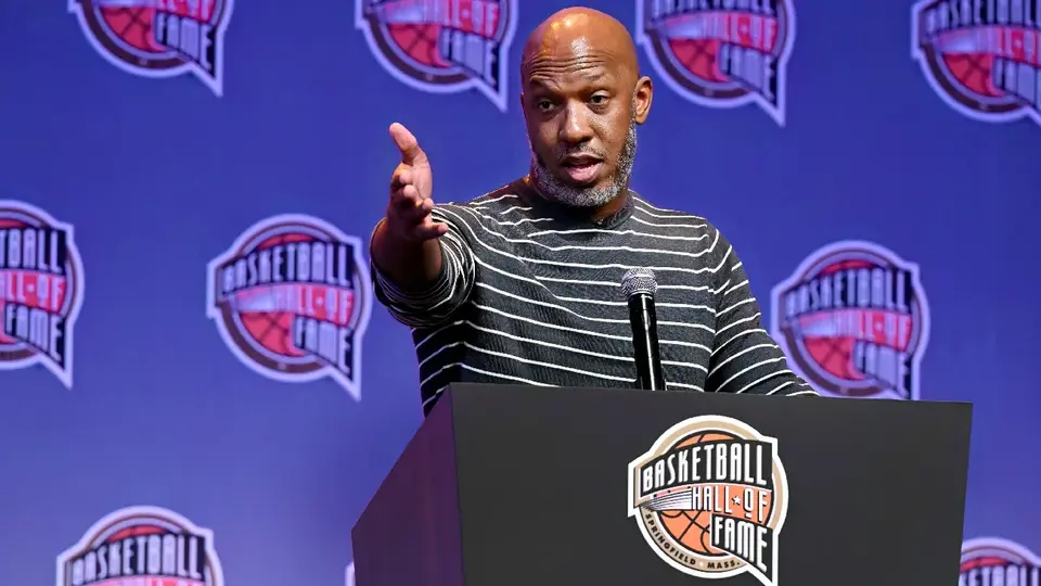 NBA inicia revisión de políticas tras arrestos relacionados con apuestas de Rozier y Billups