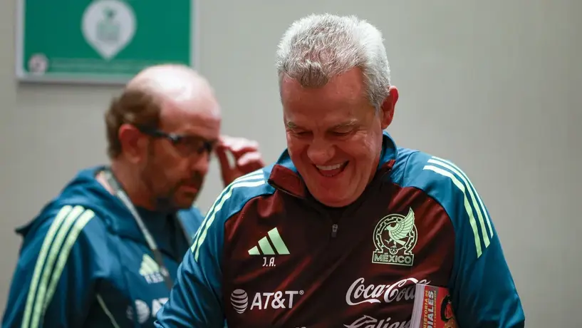 Javier Aguirre revela que realizará siete u ocho cambios ante Ecuador
