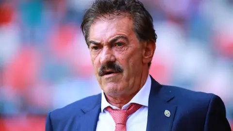“No corta un centro”: La Volpe lanza dura crítica a Ochoa y cuestiona su lugar en el Tri