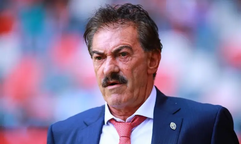 “No corta un centro”: La Volpe lanza dura crítica a Ochoa y cuestiona su lugar en el Tri