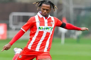 Muere canterano de Wolves, Ethan McLeod, en accidente automovilístico