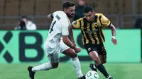 AEK Atenas goleó al Aberdeen con doblete de asistencias de Orbelín Pineda