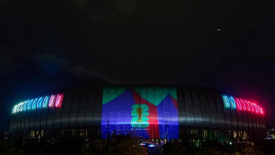 ¡A marchas forzadas! Estadio de Monterrey trabaja con el tiempo encima