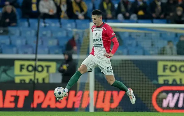 César Montes reaparece en el Lokomotiv con gol incluido
