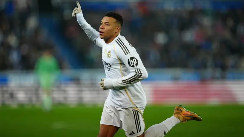 Real Madrid vence a Deportivo Alavés y asegura cerrar el año como sublíder de LaLiga