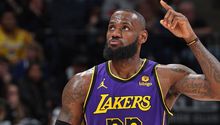 LeBron James apunta a debutar esta temporada con récord incluido