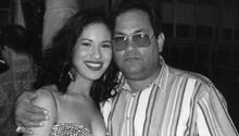 Muere Abraham Quintanilla, padre de Selena: “Con el corazón lleno de tristeza”