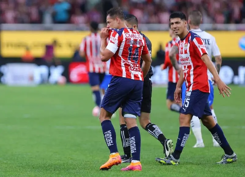 Chicharito Hernández anotó l IMAGO7