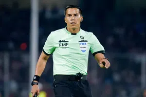 Apertura 2025: listos los árbitros para las Semifinales de Ida de la Liga MX