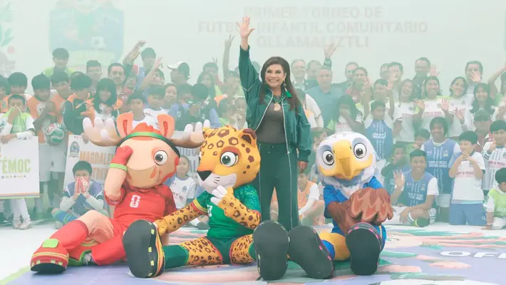 Clara Brugada encabeza entrega de uniformes del primer Torneo Infantil y Juvenil Ollamaliztli rumbo al Mundial 2026