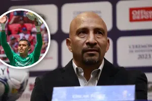 Conejo Pérez pone por encima al Tala Rangel sobre Ángel Malagón para la titularidad del Mundial