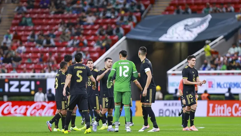 Selección Mexicana tiene mala entrada en Guadalajara y fue despedida entre abucheos