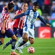 'Cantante' Guerrero critica a Adonai Escobedo por no marcar penal a Chivas ante Pachuca