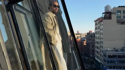 Lewis Hamilton disfruta de sus vacaciones junto a Michael Jordan