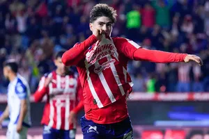 ¡Entrañas futboleras! La historia de la Hormiga González, hijo de futbolista y extécnico