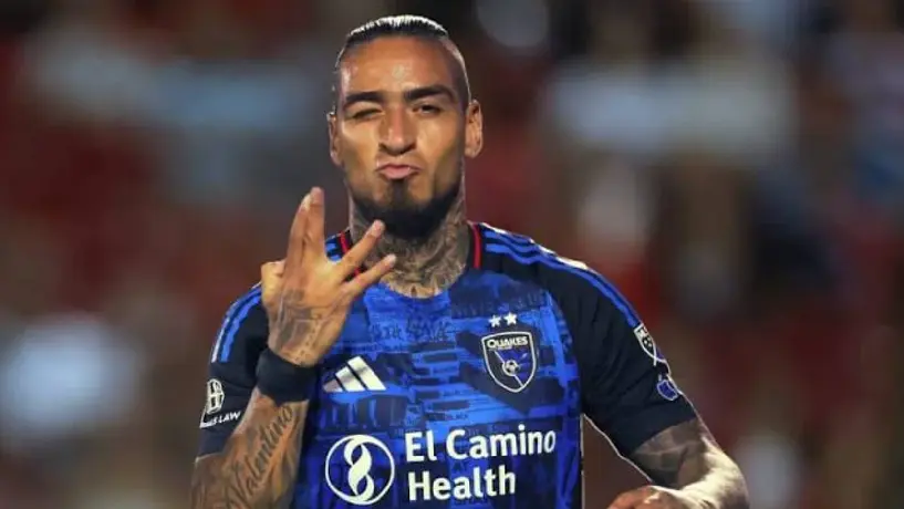 ¿Le roban otro jugador a Pumas? Xolos está interesado en Chicho Arango
