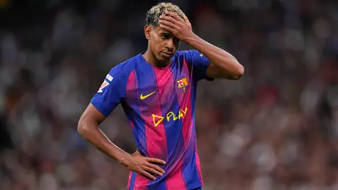 Asistente de Hansi Flick sobre Lamine Yamal en El Clásico: "tal vez le afectó el ambiente del Bernabéu"