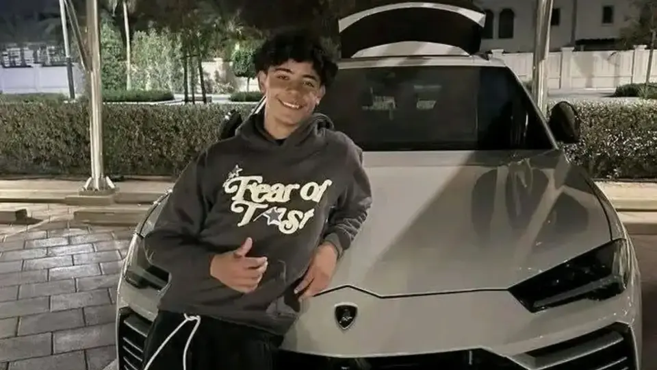 Hijo de Cristiano Ronaldo presume su primer coche: un Lamborghini