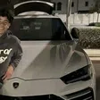 Hijo de Cristiano Ronaldo presume su primer coche: un Lamborghini