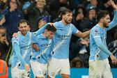 Manchester City golea al Sunderland y se acerca al Arsenal en el liderato