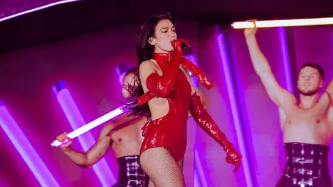 Dua Lipa en Estadio GNP: setlist, covers, rutas y recomendaciones para sus conciertos en CDMX