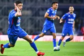 ¡De la mano del capitán! Nacho Rivero anota golazo ante América para voltereta de Cruz Azul