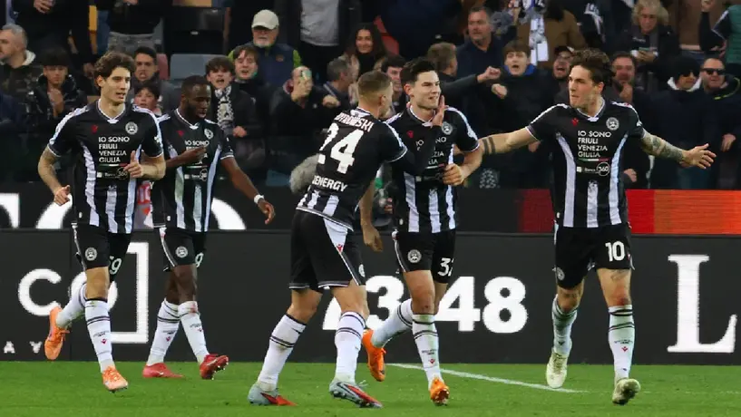 Udinese sorprende al Napoli y se impone 1-0
