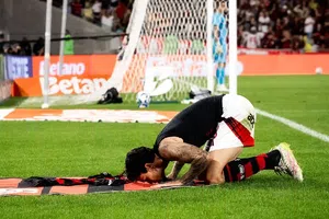 ¡Flamengo sin su estrella! Pedro queda fuera de la final de la Copa Libertadores