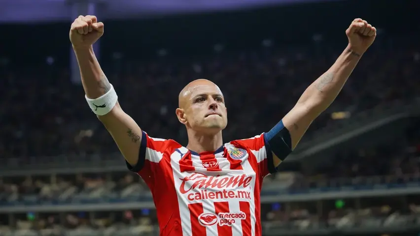 ¿Chicharito se retira? Javier Hernández y el panorama de su futuro tras salida de Chivas | IMAGO7