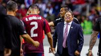 ¡Se va! Miguel Herrera dejó de ser DT de Costa Rica