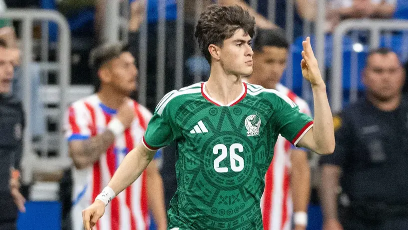 Armando 'Hormiga' González vivió su primer partido con la Selección Mayor