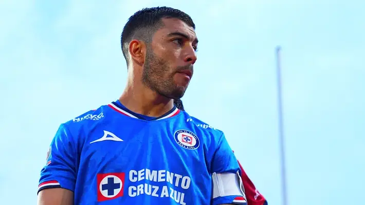 Erik Lira rompió en llanto tras enterarse de su fichaje caído al Mónaco