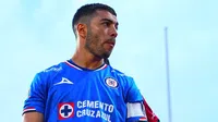 ¡Se queda! Erik Lira renovará con Cruz Azul en plena semana de Clásico Joven