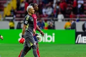 Keylor Navas y demás jugadores de Costa Rica rompen en llanto tras la eliminación del Mundial