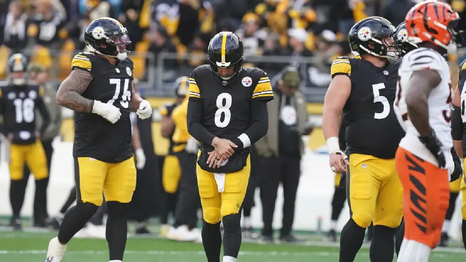 ¡Alertas en Pittsburgh! Aaron Rodgers presenta leve fractura en la muñeca izquierda, según fuentes
