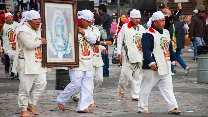 ¿Cuándo llegan los peregrinos a la Basílica de Guadalupe, el 11 o 12 de diciembre?
