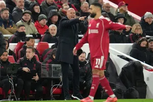 Arne Slot responde a las palabras de Mohamed Salah y aumenta la tensión en Liverpool