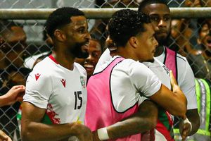 Surinam a un paso de hacer historia ante Guatemala
