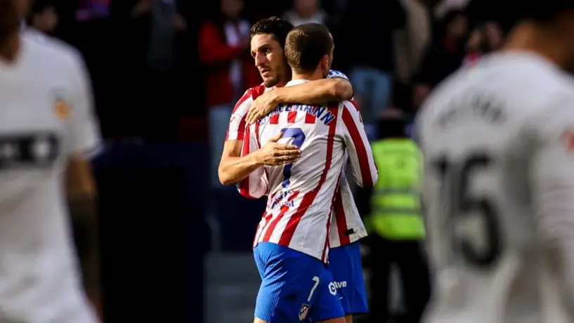 Atlético de Madrid vence al Valencia y lo mete a la lucha por la permanencia