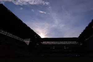 ¡Tensión en el Nemesio Diez! Afición del Toluca y Ángel Malagón protagonizan candente encuentro