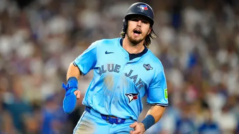 Blue Jays hacen historia en el Dodger Stadium con jonrones espalda con espalda