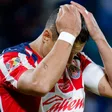 Exfutbolistas defienden a Chicharito Hernández tras penal fallado