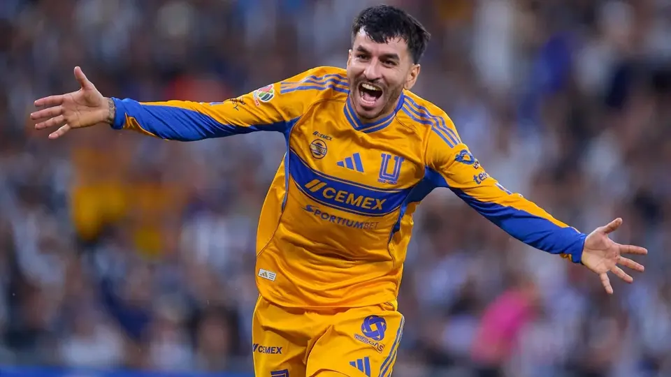 Ángel Correa y otros jugadores que han margado gol en su debut en Clásico Regio