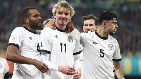 Alemania vence a Irlanda del Norte, con la mínima, y sigue con vida para calificar al Mundial 2026
